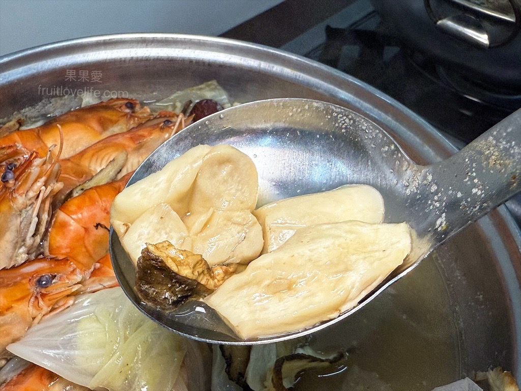 東港祿活海鮮 | 台中南區海鮮熱炒餐廳，活泰國蝦、招牌燒酒蝦、老菜脯雞湯，白飯免費吃到飽，聚餐小酌好地方 @果果愛Fruitlove