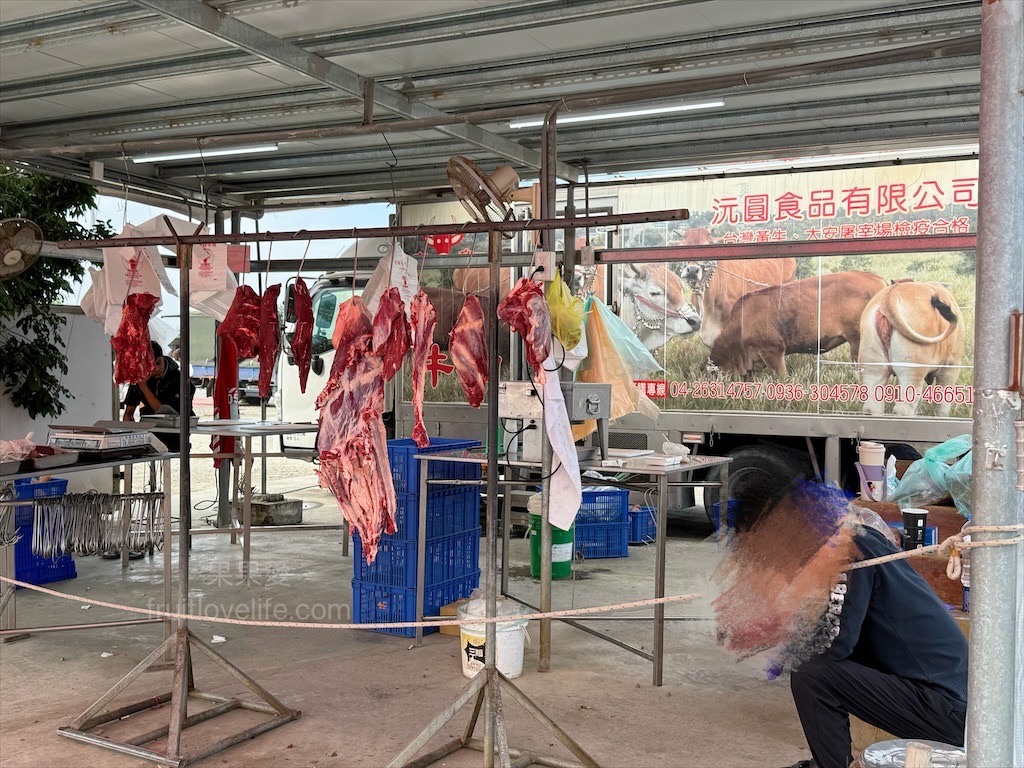北港牛墟 | 雲林北港景點，北港百年歷史大市集，開市日超熱鬧，結合傳統市場+美食小吃，來挖寶找好貨 @果果愛Fruitlove