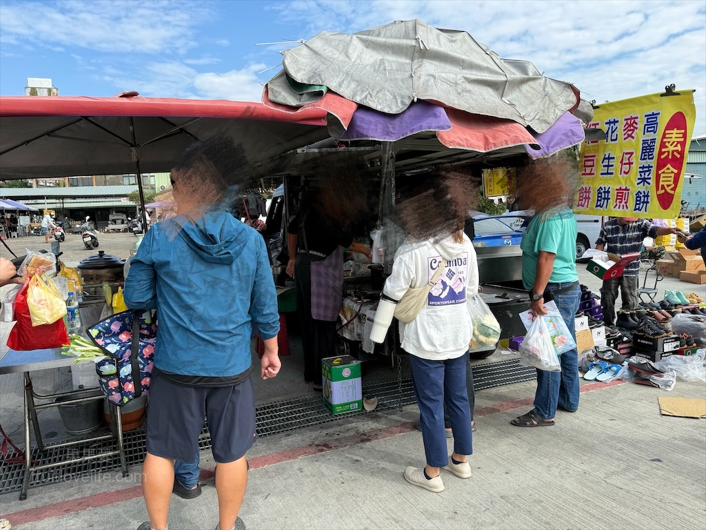 北港牛墟 | 雲林北港景點，北港百年歷史大市集，開市日超熱鬧，結合傳統市場+美食小吃，來挖寶找好貨 @果果愛Fruitlove