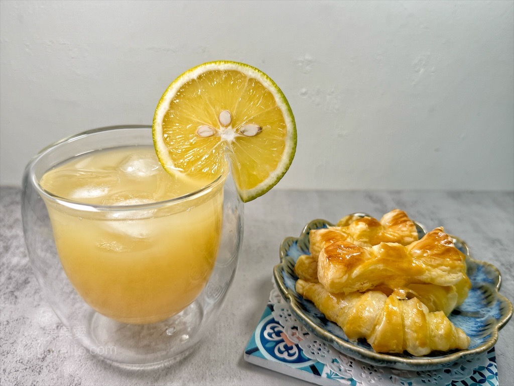 智耕農-無心插柳柳橙汁 | 柳橙汁100%冷壓鮮榨，每包8顆柳丁量，隨手包設計，自用送禮兩相宜 @果果愛Fruitlove