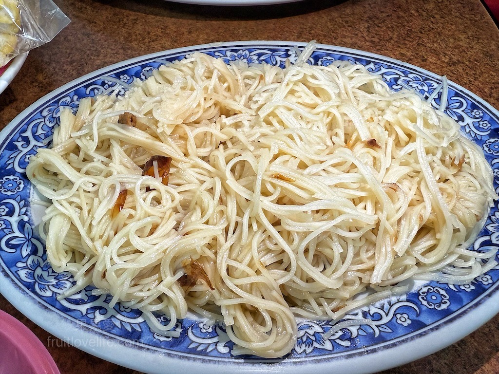 大里薑母鴨 | 台中大里薑母鴨推薦，湯頭清甜爽口，薑味有香氣，現炒鴨肉質鮮嫩不柴，寵物友善 @果果愛Fruitlove