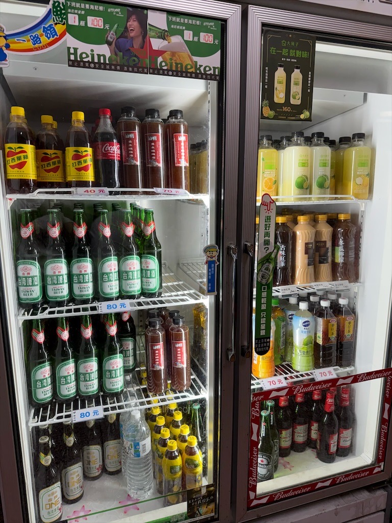 大里薑母鴨 | 台中大里薑母鴨推薦，湯頭清甜爽口，薑味有香氣，現炒鴨肉質鮮嫩不柴，寵物友善 @果果愛Fruitlove