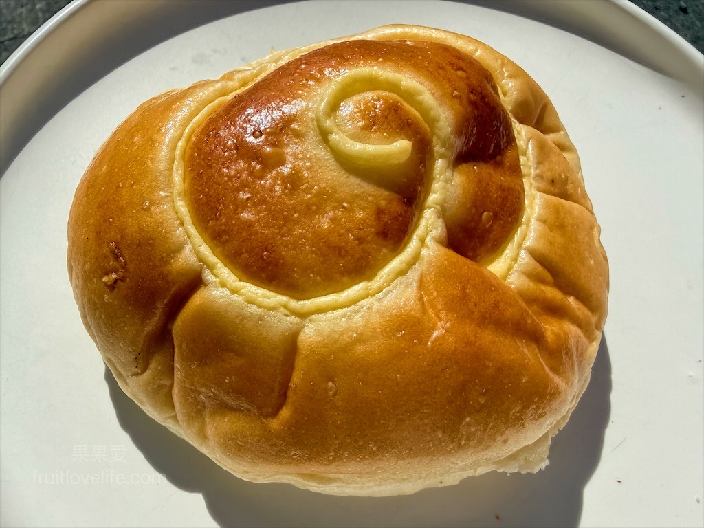 胖加烘焙-大里中興店 | 台中大里麵包蛋糕咖啡廳，當日現做新鮮烘焙，品項豐富，服務親切溫暖，不只賣麵包還有賣咖啡 @果果愛Fruitlove