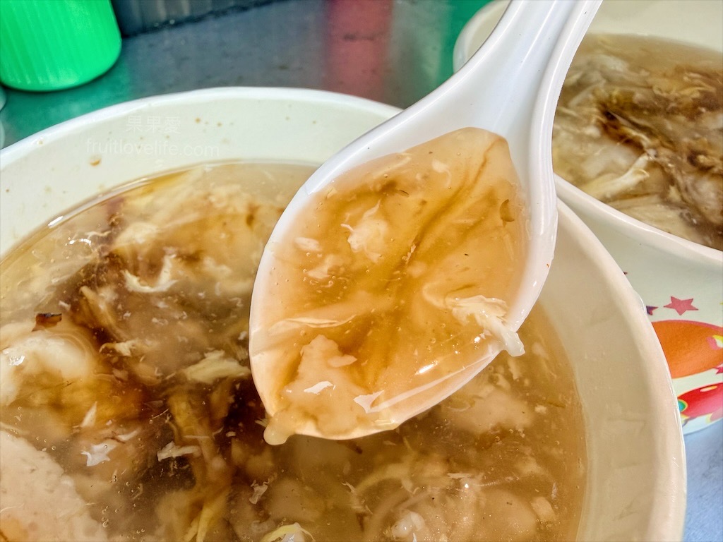 金湖林虳阿嬤古早味粽羹 | 雲林口湖虱目魚羹，台61線旁的古早味小吃-虱目魚羹，在地推薦的銅板美食 @果果愛Fruitlove
