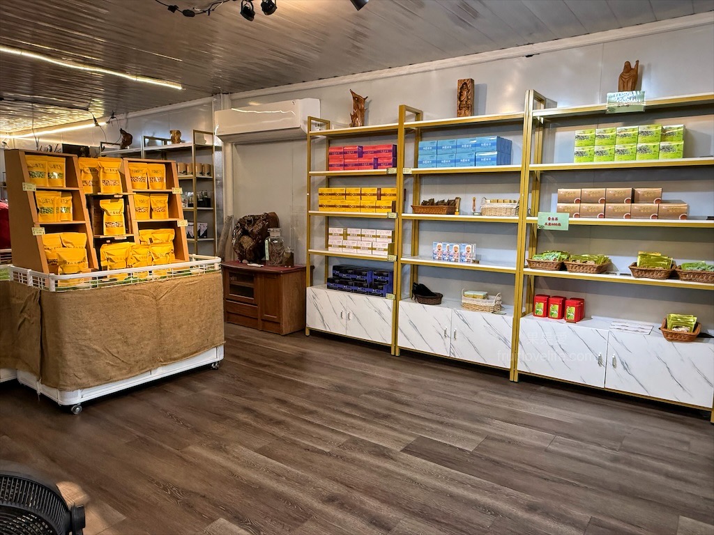 高地人莊園總店|南投咖啡廳，139縣道上的部落咖啡廳，品嚐原民風味餐與阿里山薊特色餐點，寵物友善、不限時Chill空間 @果果愛Fruitlove