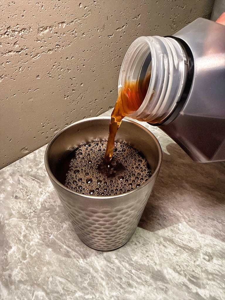 万錵同石頭火鍋|彰化埔心、員林交界的火鍋，先爆炒再煮，湯頭鮮香濃郁又回甘，必點秘製滷肉飯、手打鮮蝦滑 @果果愛Fruitlove