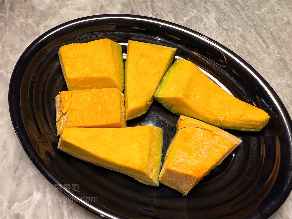 万錵同石頭火鍋|彰化埔心、員林交界的火鍋，先爆炒再煮，湯頭鮮香濃郁又回甘，必點秘製滷肉飯、手打鮮蝦滑 @果果愛Fruitlove