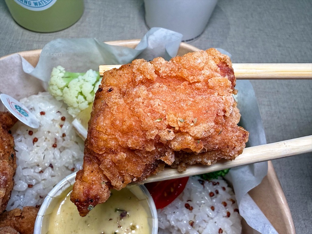 石岡水舍蝦蝦飯主題餐廳|台中石岡蝦蝦飯，沖繩蝦蝦飯在東豐自行車綠廊附近就可以吃到囉! @果果愛Fruitlove