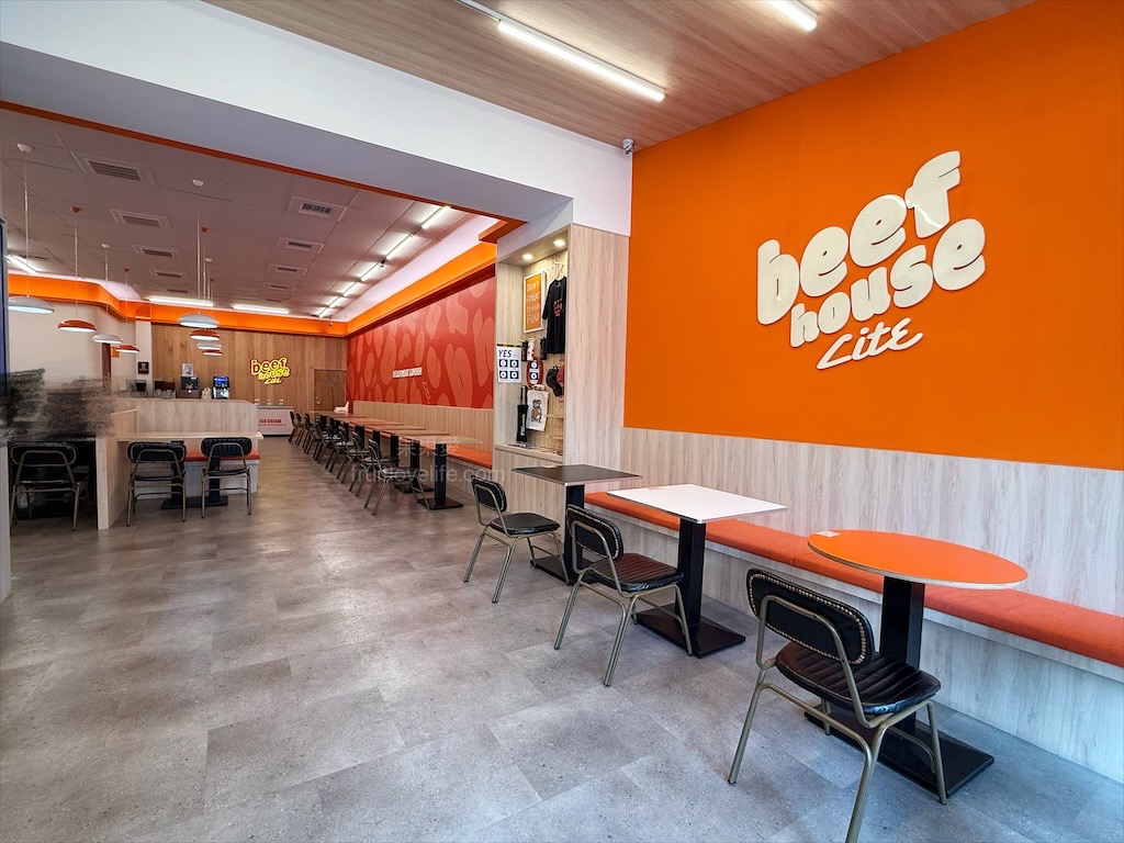 小牛室北屯軍功店 |台中北屯牛排，平價排餐、手工披薩+自助吧吃到飽，排餐裡麵條可吃飽 @果果愛Fruitlove