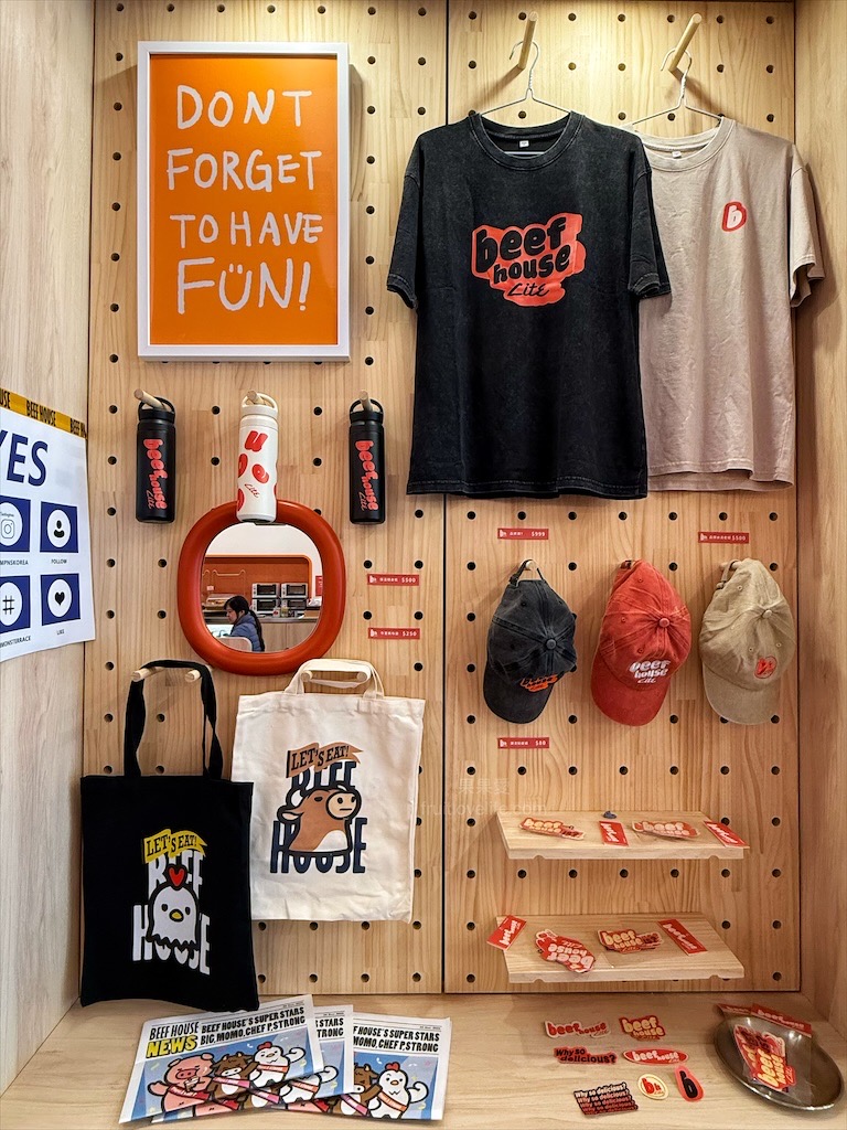 小牛室北屯軍功店 |台中北屯牛排，平價排餐、手工披薩+自助吧吃到飽，排餐裡麵條可吃飽 @果果愛Fruitlove