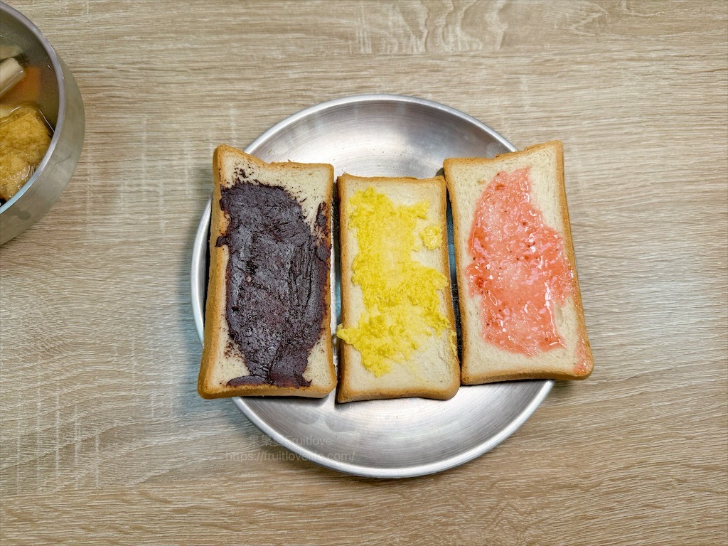 小牛室北屯軍功店 |台中北屯牛排，平價排餐、手工披薩+自助吧吃到飽，排餐裡麵條可吃飽 @果果愛Fruitlove