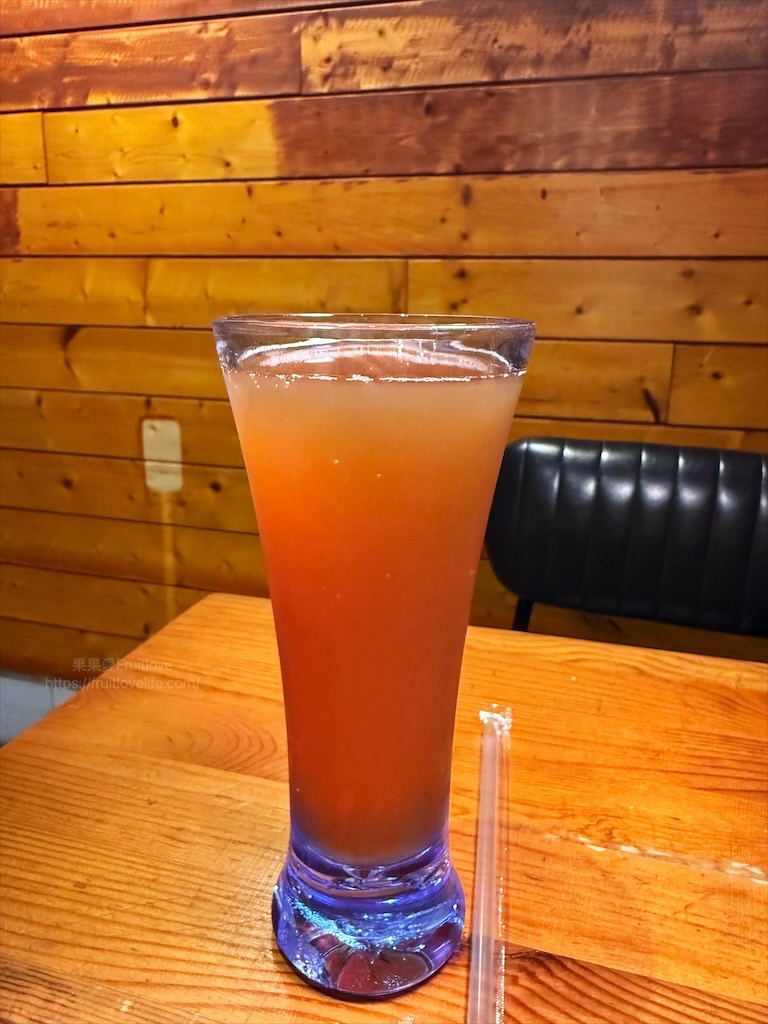 山終小鄰|台中西屯義大利麵專賣，逢甲巷弄深夜微醺食堂，義大利麵份量多又好吃，六種口味給你挑選 @果果愛Fruitlove