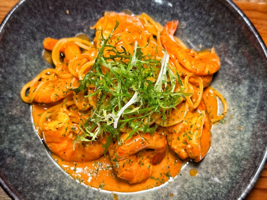 山終小鄰|台中西屯義大利麵專賣，逢甲巷弄深夜微醺食堂，義大利麵份量多又好吃，六種口味給你挑選 @果果愛Fruitlove