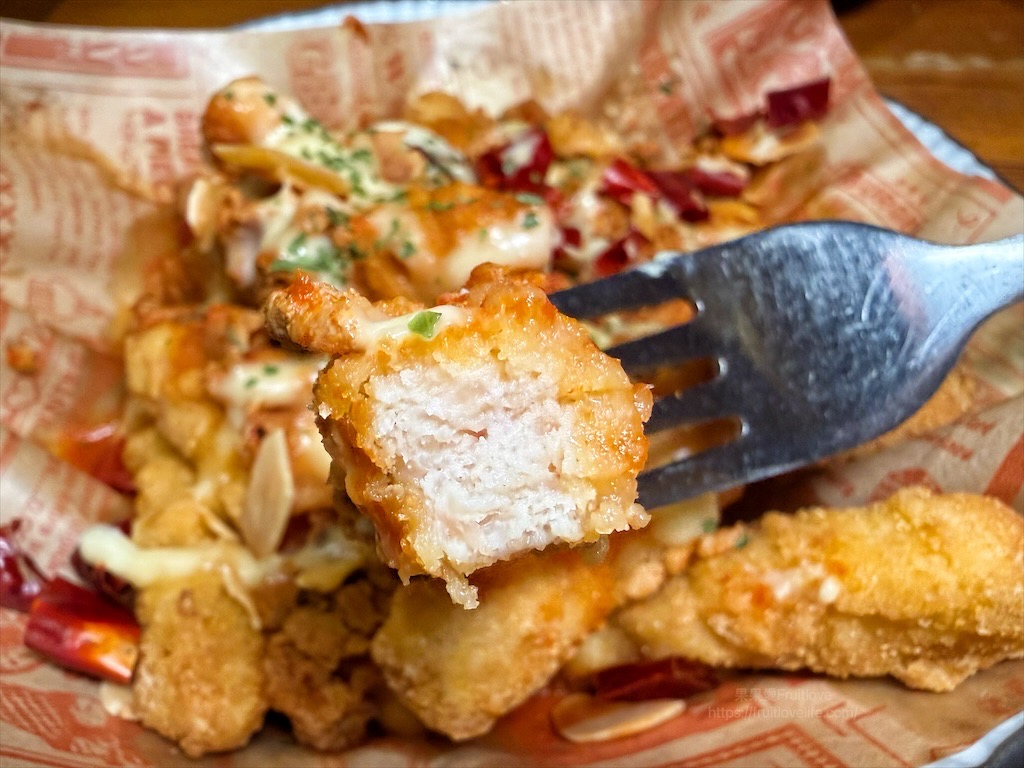 山終小鄰|台中西屯義大利麵專賣，逢甲巷弄深夜微醺食堂，義大利麵份量多又好吃，六種口味給你挑選 @果果愛Fruitlove