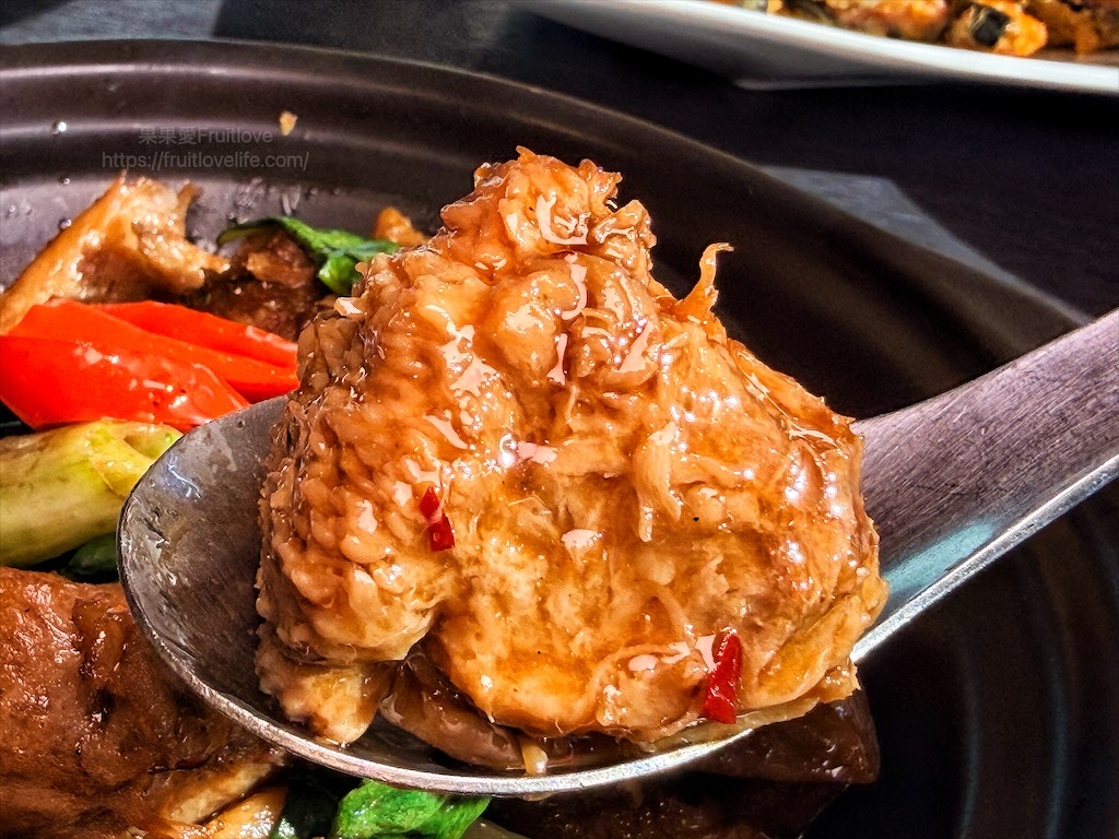 菇神新社店X阿亮香菇園|台中新社半日遊,米其林和必比登推薦火鍋,還有多樣功夫菜,親子採菇趣、寵物友善 @果果愛Fruitlove 菇神新社店X阿亮香菇園|台中新社半日遊,米其林和必比登推薦火鍋,還有多樣功夫菜,親子採菇趣、寵物友善 @果果愛Fruitlove