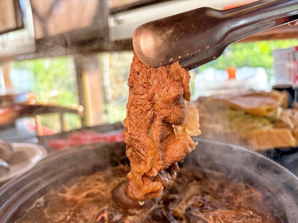 菇神新社店X阿亮香菇園|台中新社半日遊,米其林和必比登推薦火鍋,還有多樣功夫菜,親子採菇趣、寵物友善 @果果愛Fruitlove 菇神新社店X阿亮香菇園|台中新社半日遊,米其林和必比登推薦火鍋,還有多樣功夫菜,親子採菇趣、寵物友善 @果果愛Fruitlove