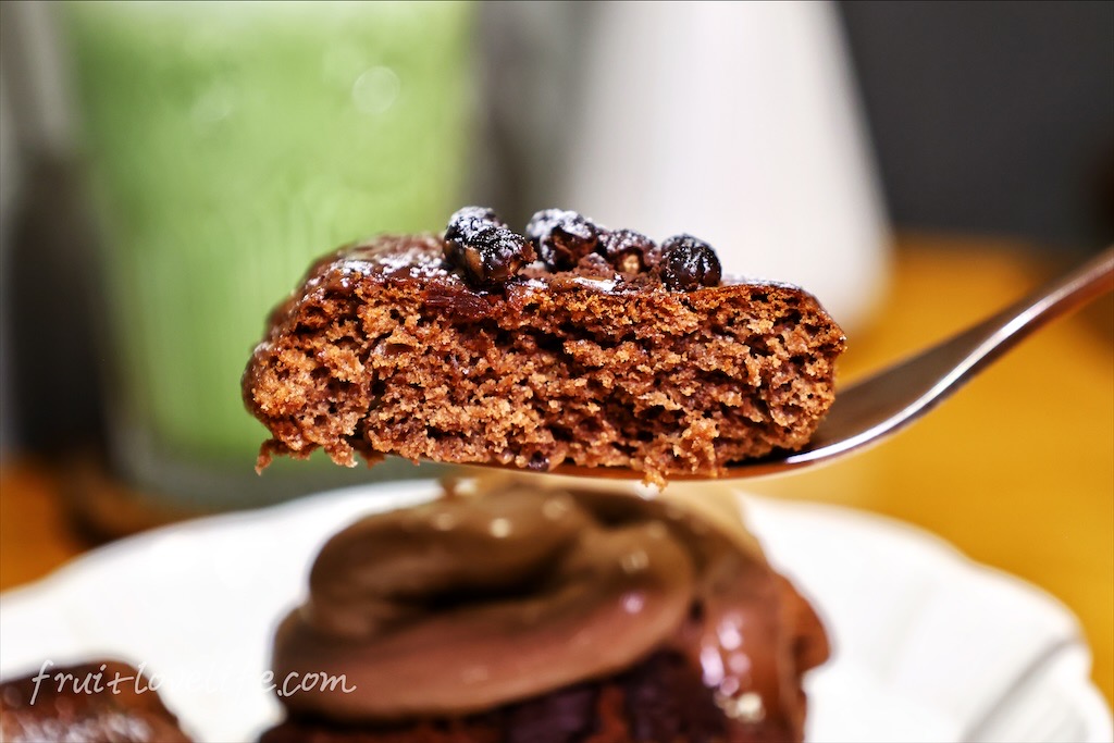 OZM啢男|台中西區寵物友善甜點、咖啡廳，品嚐超人氣歐式肉桂捲與手作司康，與毛孩一同享受下午茶時光 @果果愛Fruitlove