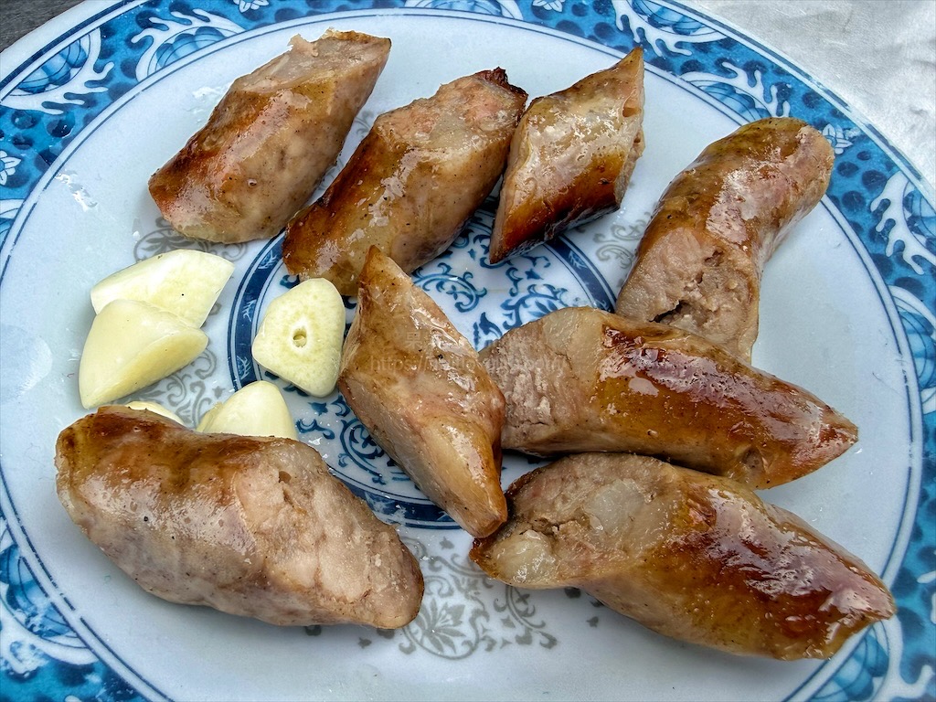 北港阿等土豆油飯|雲林北港油飯，朝天宮附近超人氣古早味，不油膩土豆油飯與必點炸物小吃 @果果愛Fruitlove