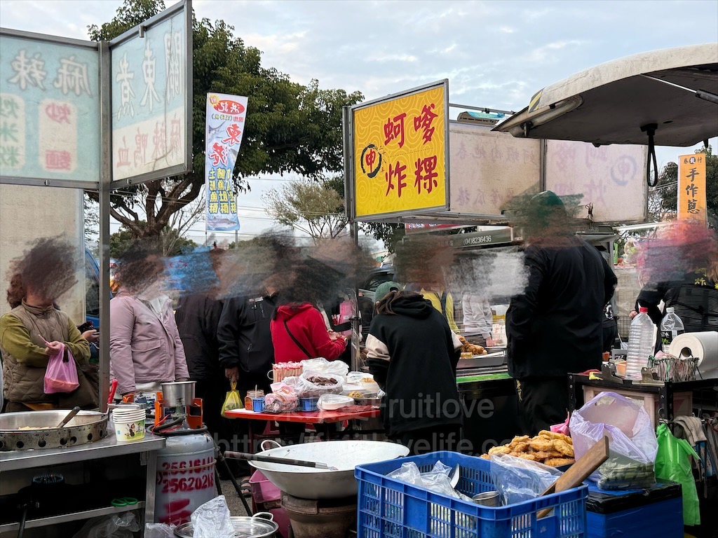 大肚山龍井自強夜市|台中龍井夜市,週三、週六限定夜市,夜市不大,卻有許多排隊美食小吃 @果果愛Fruitlove 大肚山龍井自強夜市|台中龍井夜市,週三、週六限定夜市,夜市不大,卻有許多排隊美食小吃 @果果愛Fruitlove