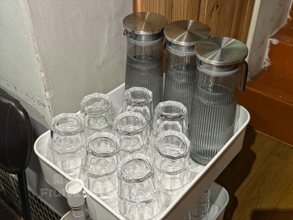 台中西屯｜山終小鄰義大利麵：逢甲巷弄深夜微醺食堂，義大利麵份量多又好吃，八種口味可以挑選 @果果愛Fruitlove