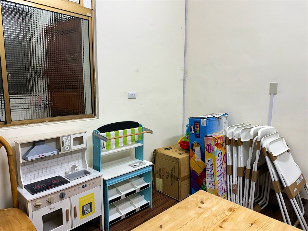 諾貝兒益智玩具大里益民門市|台中大里玩具租借，從嬰兒到大人可以玩的玩具、桌遊都有，品項豐富，也有switch 可以租借 @果果愛Fruitlove