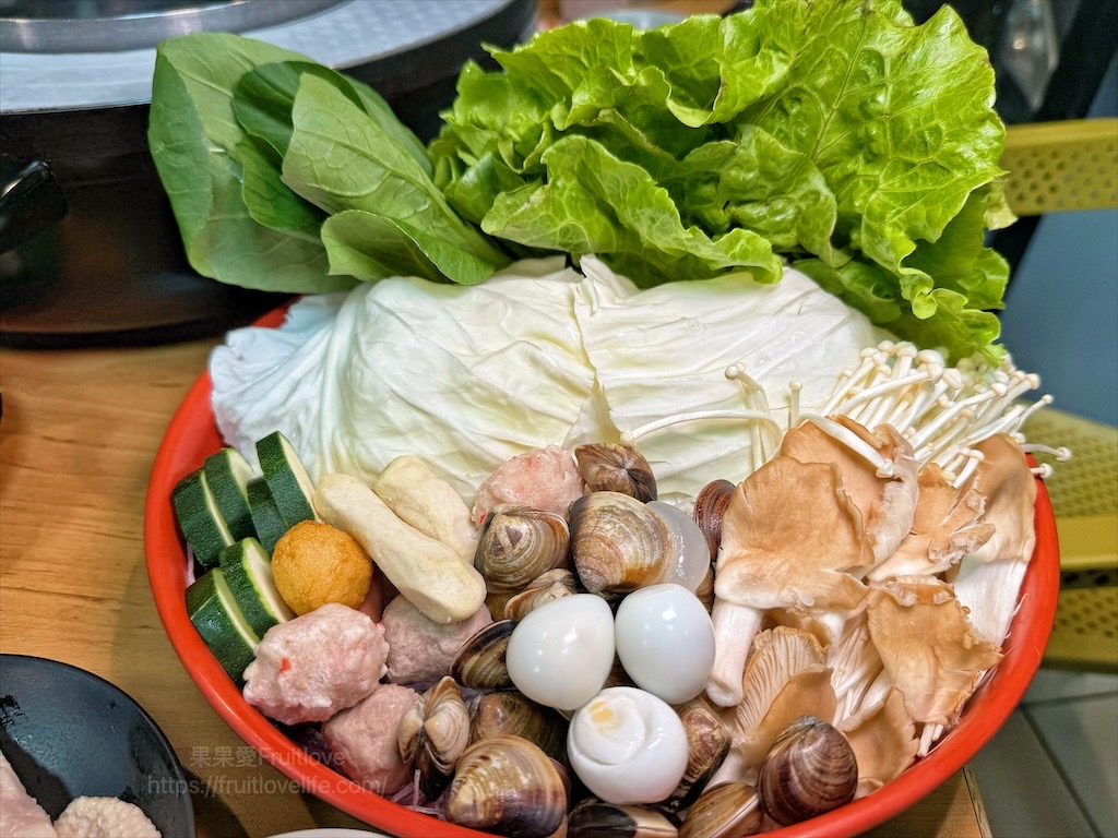 99泰式燒烤火鍋|台中霧峰火鍋、燒烤吃到飽，火烤兩吃吃到飽免服務費，泰式醃肉清爽嫩口，聚餐推薦 @果果愛Fruitlove