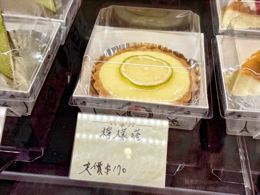 田佈妮|台中潭子甜點店，不只有手工甜點蛋糕、點心，還有天然發酵麵包與咖啡，從早餐到下午茶都可以品嚐到 @果果愛Fruitlove