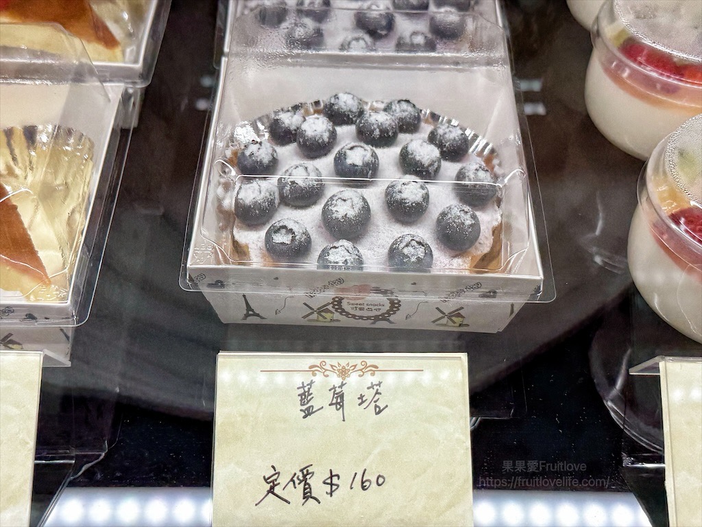 田佈妮|台中潭子甜點店，不只有手工甜點蛋糕、點心，還有天然發酵麵包與咖啡，從早餐到下午茶都可以品嚐到 @果果愛Fruitlove