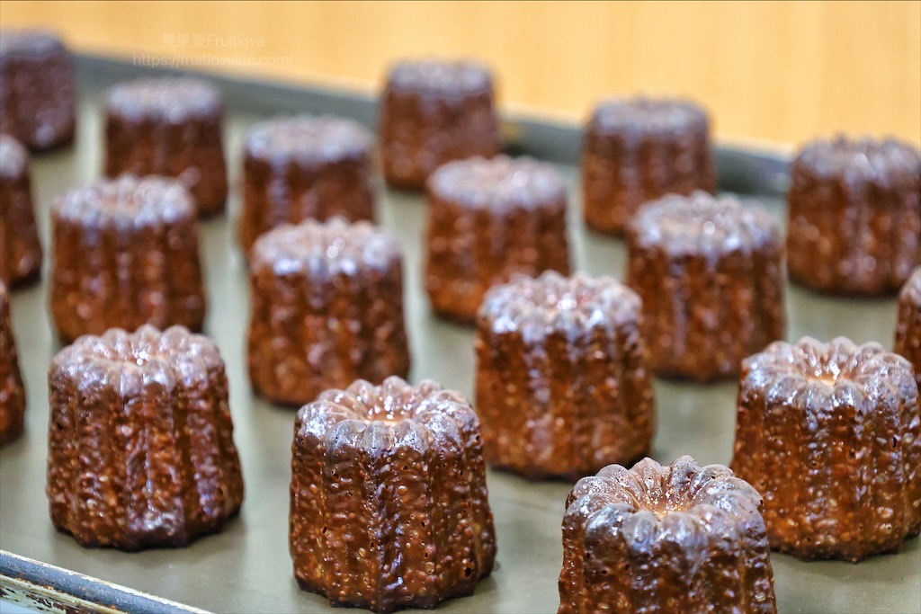 田佈妮|台中潭子甜點店，不只有手工甜點蛋糕、點心，還有天然發酵麵包與咖啡，從早餐到下午茶都可以品嚐到 @果果愛Fruitlove