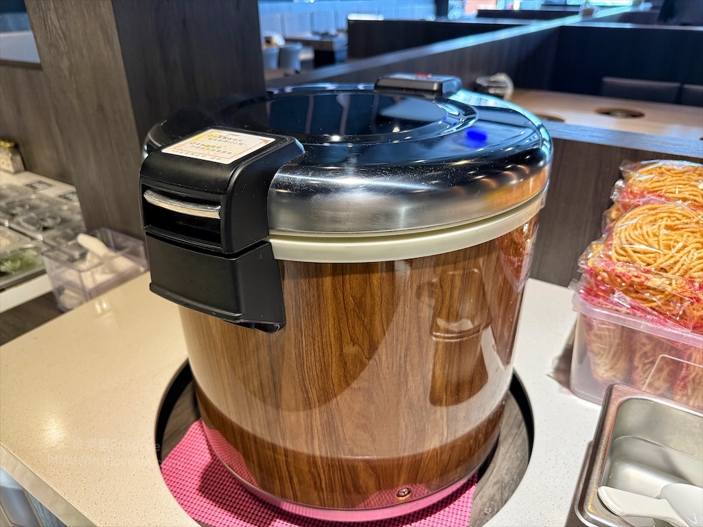 一饌泰式燒烤火鍋|台中北屯泰式燒烤火鍋，獨家泰式醬料，道地泰式火鍋、銅盤烤肉，自助吧吃到飽，好吃又美味 @果果愛Fruitlove