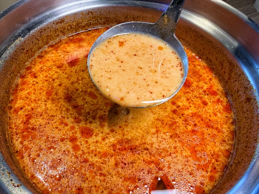 一饌泰式燒烤火鍋|台中北屯泰式燒烤火鍋，獨家泰式醬料，道地泰式火鍋、銅盤烤肉，自助吧吃到飽，好吃又美味 @果果愛Fruitlove