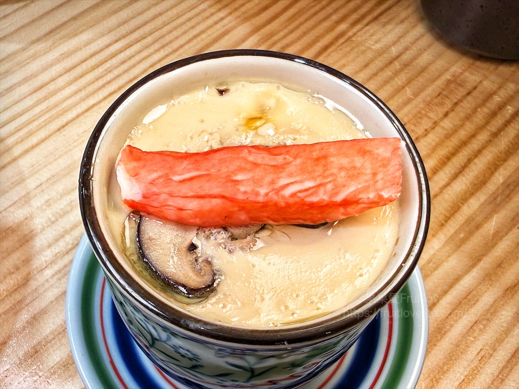 喬八丼飯|台中大里平價日本料理，生熟丼、刺身、炸烤物，無低消續飯湯吃到飽、壽星送生魚片蛋糕，寵物友善 @果果愛Fruitlove