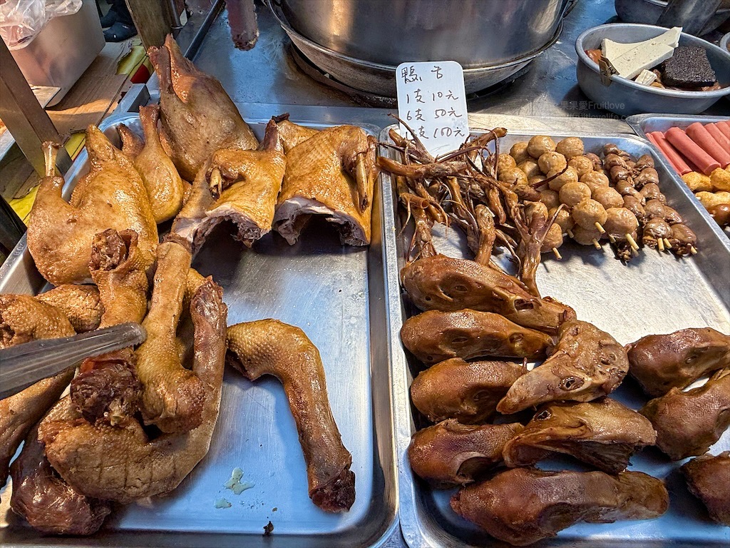 嘉義朴子週六夜市連在地人也好愛來逛，跟我們一起來看看有那些排隊美食推薦 @果果愛Fruitlove