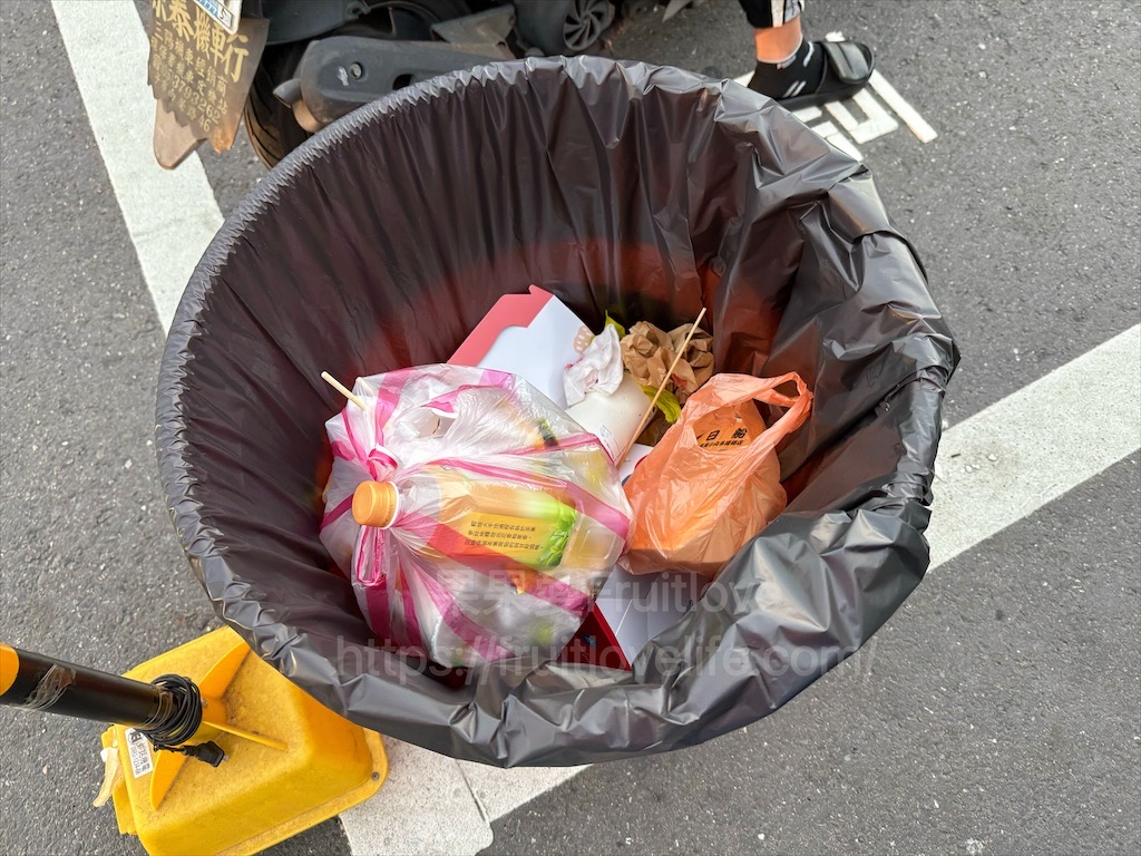 嘉義朴子週六夜市連在地人也好愛來逛，跟我們一起來看看有那些排隊美食推薦 @果果愛Fruitlove