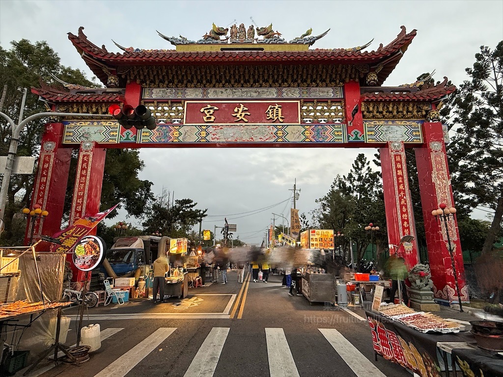 嘉義朴子週六夜市連在地人也好愛來逛，跟我們一起來看看有那些排隊美食推薦 @果果愛Fruitlove