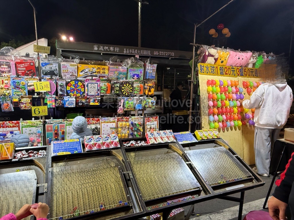 嘉義朴子週六夜市連在地人也好愛來逛，跟我們一起來看看有那些排隊美食推薦 @果果愛Fruitlove