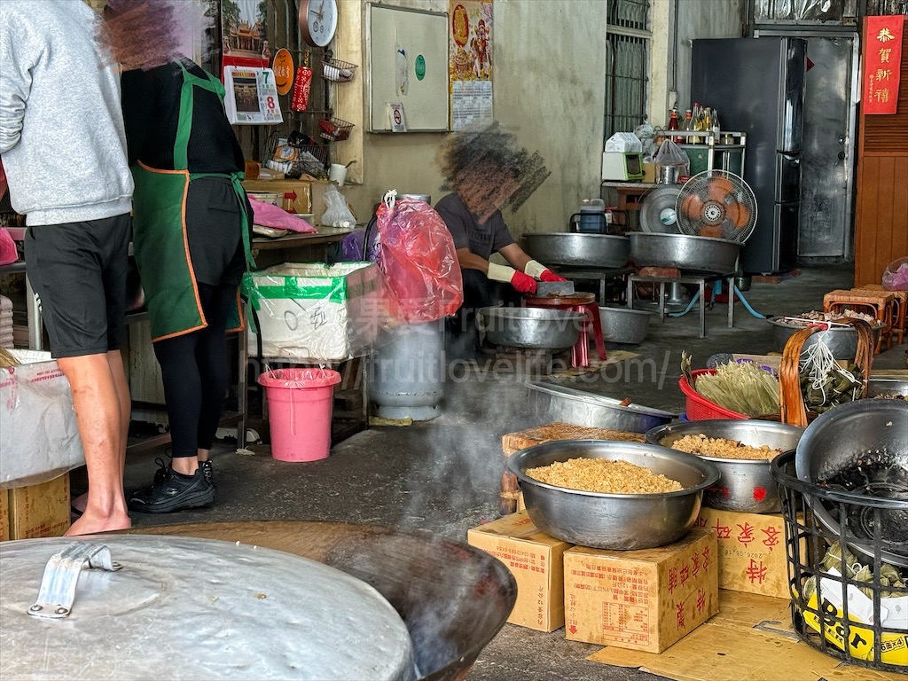 台中外埔肉粽(原田媽媽外埔肉粽)超值的古早味肉粽，粽葉清香、內餡豐富的傳統美味 @果果愛Fruitlove