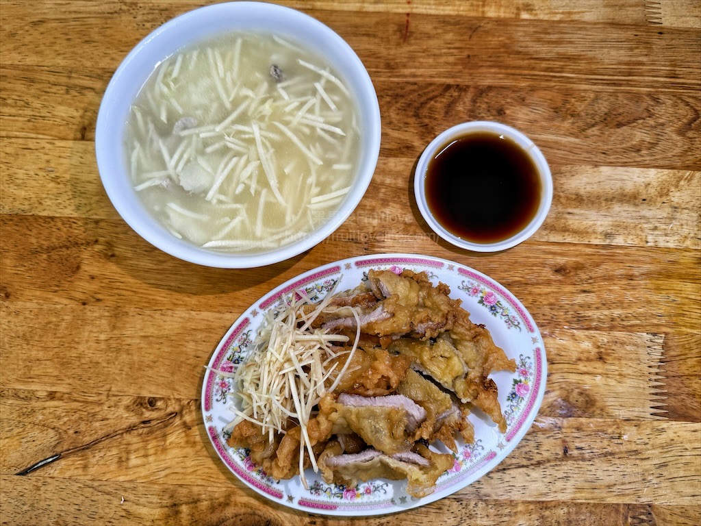 水門夜市&rang;屏東週六在地限定夜市，攤位豐富多元，美食不踩雷，親子寵物友善 @果果愛Fruitlove