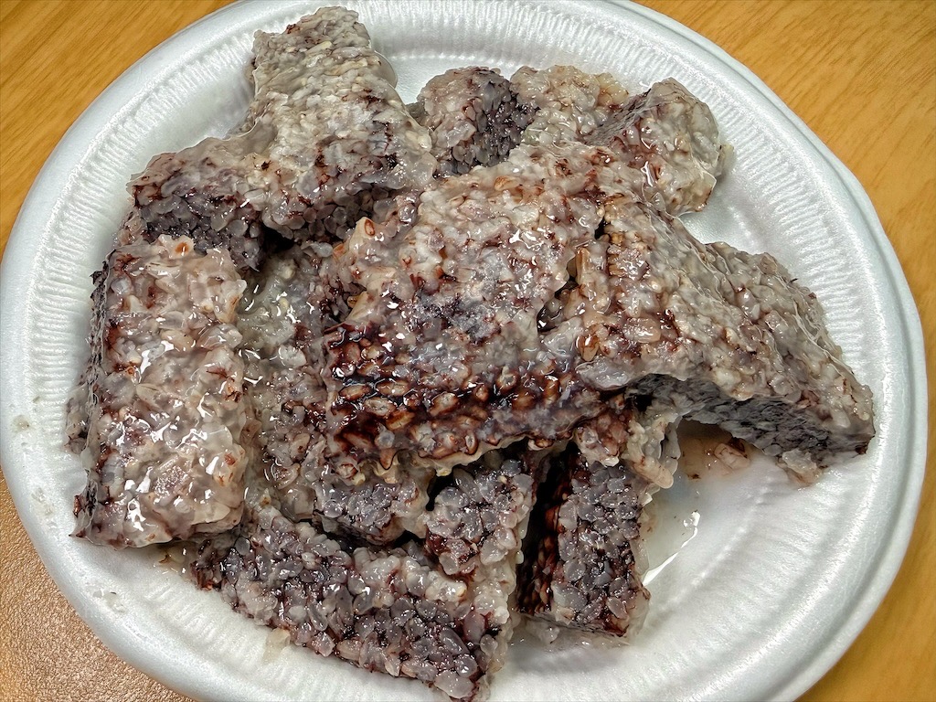 逸香閣|新光黃昏市場超人氣鵝肉、烤鴨、叉燒，每日新鮮現做，獨家特製醬料搭配更美味，還有免費鵝湯 @果果愛Fruitlove