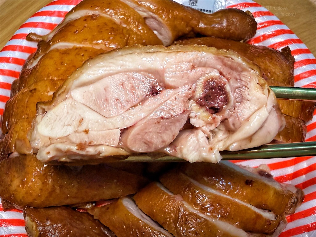 逸香閣|新光黃昏市場超人氣鵝肉、烤鴨、叉燒，每日新鮮現做，獨家特製醬料搭配更美味，還有免費鵝湯 @果果愛Fruitlove