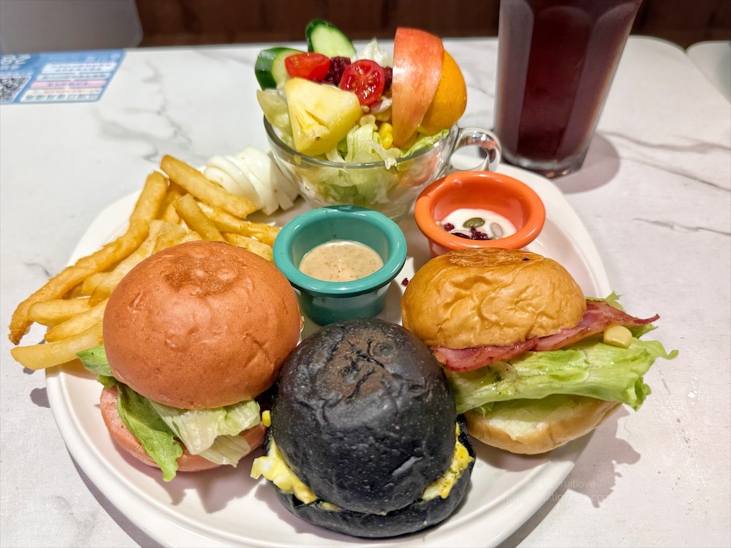 6吋盤早午餐大里店|台中大里早午餐，豐富的盤式早午餐，份量十足且平價，菜單選擇豐富 @果果愛Fruitlove