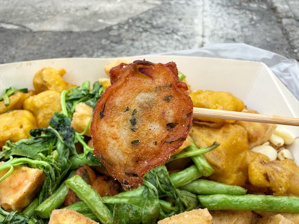 閒酥雞|雲林斗六鹹酥雞，炸物選項豐富，蒜片九層塔增添香氣，下午點心、宵夜推薦 @果果愛Fruitlove