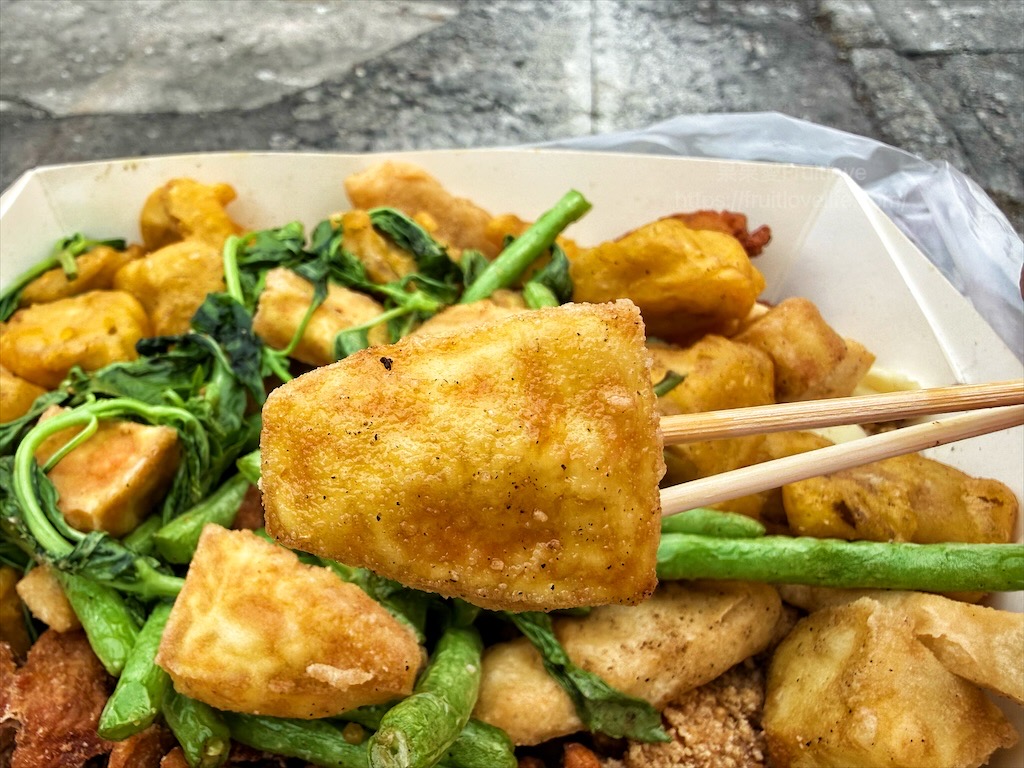 閒酥雞|雲林斗六鹹酥雞，炸物選項豐富，蒜片九層塔增添香氣，下午點心、宵夜推薦 @果果愛Fruitlove