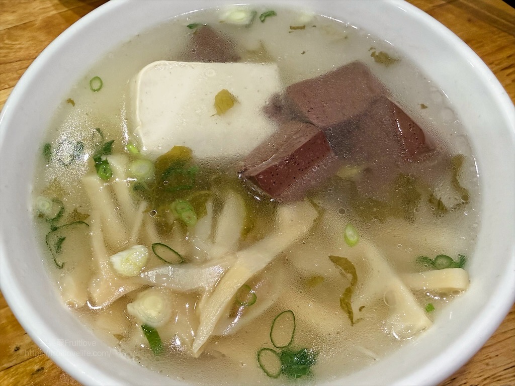 阿成小吃|南投國姓超人氣的美食小吃店，在地人推薦的古早味滷味與小吃，排隊也甘願 @果果愛Fruitlove