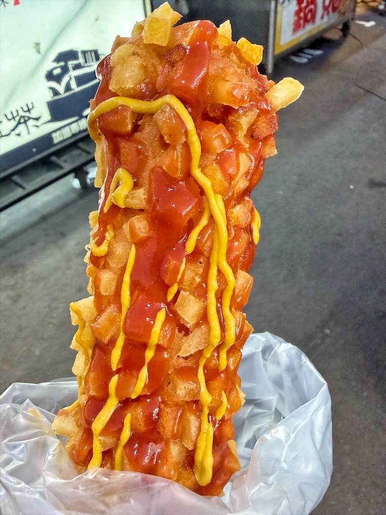 彰化精誠夜市有許多排隊美食小吃，跟我們一起來看看有那些排隊美食吧! @果果愛Fruitlove