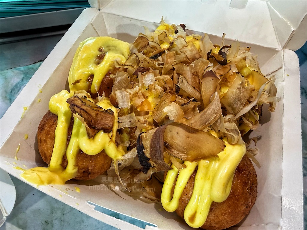 彰化精誠夜市有許多排隊美食小吃，跟我們一起來看看有那些排隊美食吧! @果果愛Fruitlove