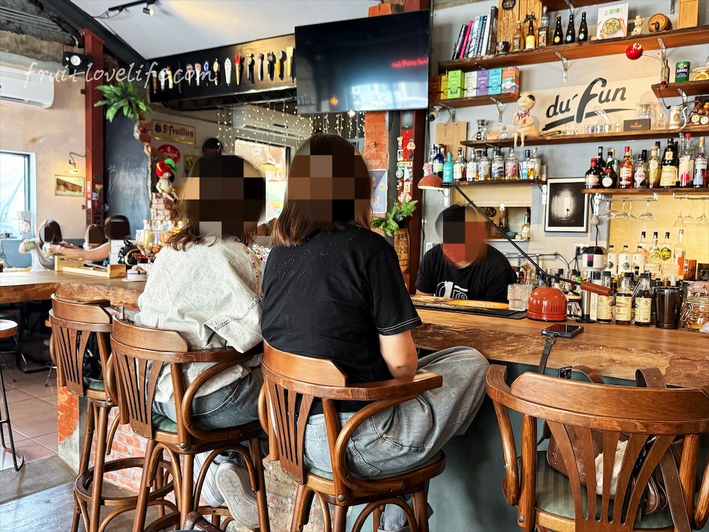 熊轉家餐酒館|台中霧峰餐酒館,很chill的深夜食堂,無水咖喱、義大利麵、點心、豐富餐酒、寵物友善,聚餐小酌首選 @果果愛Fruitlove 熊轉家餐酒館|台中霧峰餐酒館,很chill的深夜食堂,無水咖喱、義大利麵、點心、豐富餐酒、寵物友善,聚餐小酌首選 @果果愛Fruitlove