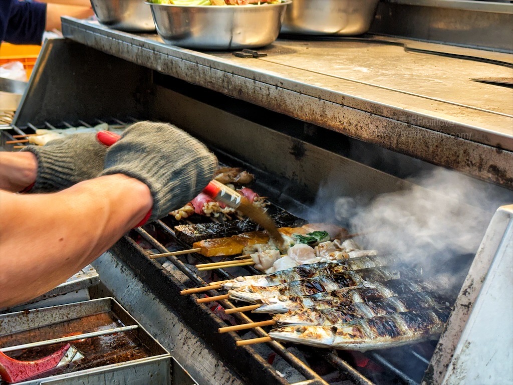 大肚夜市|台中大肚週日限定夜市，除了必嚐碳烤雞排、金沙臭豆腐，還有那些美食小吃呢? @果果愛Fruitlove