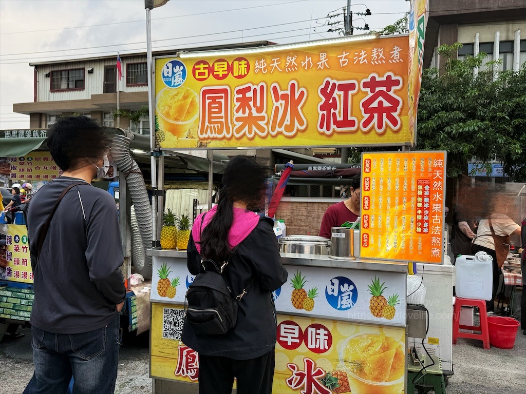 大肚夜市|台中大肚週日限定夜市，除了必嚐碳烤雞排、金沙臭豆腐，還有那些美食小吃呢? @果果愛Fruitlove