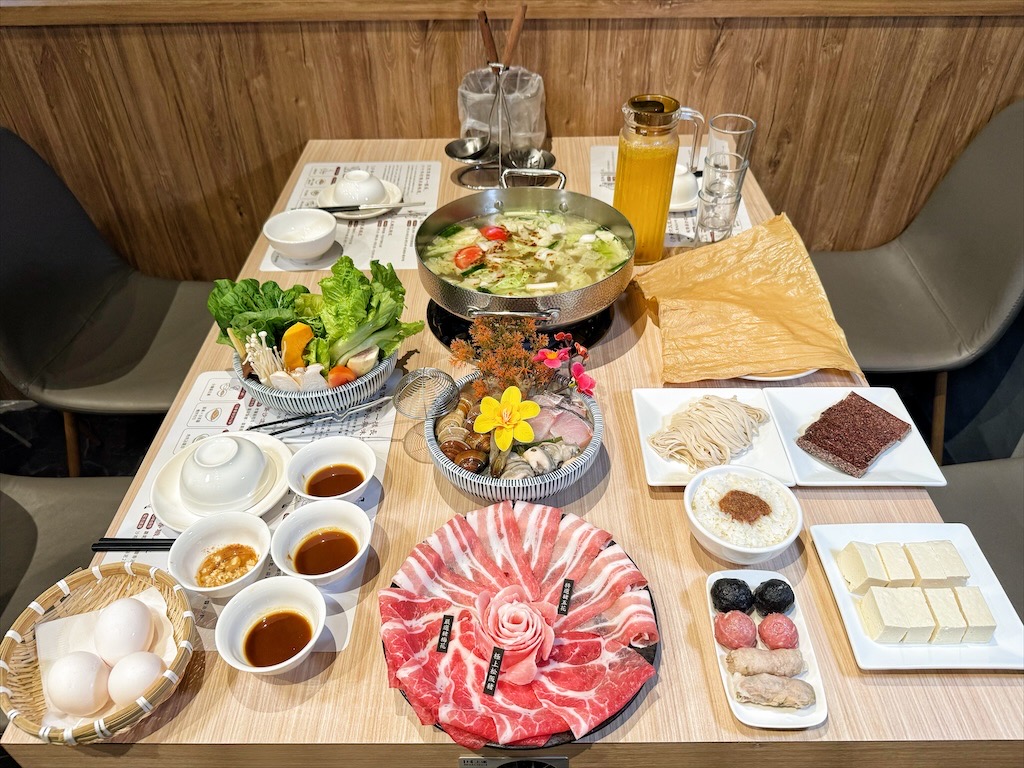 老沙茶潮汕火鍋|台中北屯沙茶火鍋，四代傳承古早味，手炒沙茶爐，清甜不膩，越煮層次越豐富 @果果愛Fruitlove